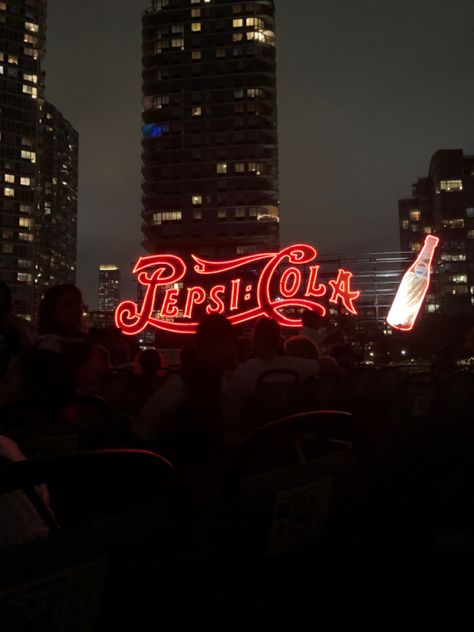 Pepsi Aesthetic Vintage, Pepsi Aesthetic, Nyc Night Aesthetic, Nyc Night, Pepsi Cola, Vintage Americana, Coney Island, Cute Profile Pictures, Night Aesthetic