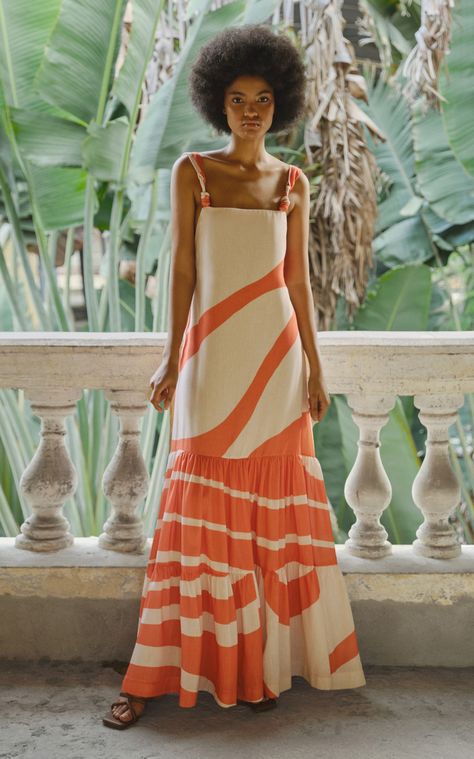 Linen Dresses Summer, Simple Long Dress, Resort Fashion, Resort Dresses, Butterfly Dress, Linen Maxi Dress, Satin Maxi Dress, Chiffon Maxi Dress, Printed Linen