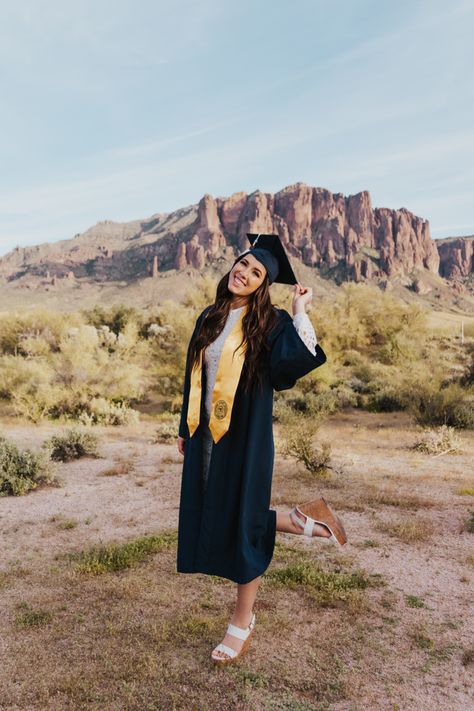 Senior Pictures, Superstition Mountains AZ, Senior Photos in the Desert Graduation Pictures Mountains, Mountain Graduation Pictures, Superstition Mountains Photoshoot, Graduation Pictures Desert, Arizona Graduation Pictures, Senior Photos Desert, Senior Pictures Desert, Senior Photos Mountains, Desert Graduation Pictures