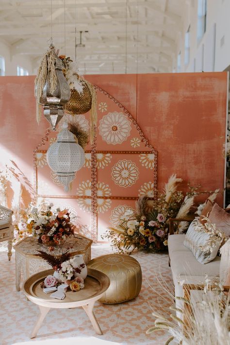 Moroccan wedding ideas Moroccan Theme Wedding Decor, Moroccan Party Theme, Moroccan Party Decor, Perfume Booth, Moroccan Wedding Decor, Morrocan Theme, Moroccan Theme Party, Refined Boho, Bohemian Party Decorations