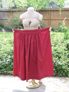 Idealeon: Easy Pioneer Trek Skirt Instructions DIY Trek Clothing, Trek Ideas, Pioneer Costume, Pioneer Clothing, Pioneer Trek, Pioneer Dress, Diy Mermaid, Easy Diy Costumes, Costumes Diy