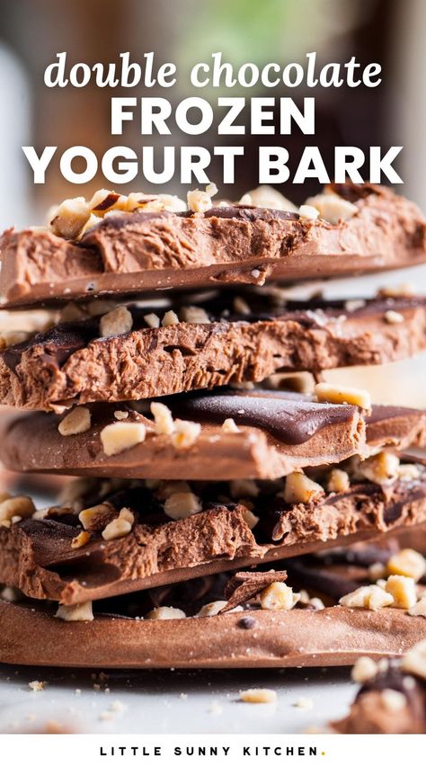 Chocolate Yogurt Bark, Chocolate Frozen Yogurt, Chocolate Alternatives, Yogurt Bark Recipe, Frozen Yogurt Bar, Frozen Yogurt Bark, Chocolate Yogurt, Sunny Kitchen, Yogurt Bark