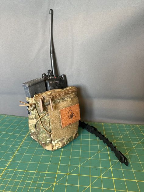 Crownarms - Etsy Breaching Tools, Army Workout, Tactical Solutions, Tactical Pouches, Tactical Gear Loadout, Tactical Equipment, Guy Stuff, Chest Rig, Bug Out Bag