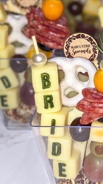 Marcuterie Spreads on Instagram: "Bridal suite snacks 👰🏻‍♀️ Love how these came out 😍 Stamped using edible ink 🖊️ . . . . #LatinaOwnedBusiness #WomanOwnedBusiness #SmallBusiness #Barkcuterie #Charcuterie #GrazeTable #CharcuterieBoard #Cheese #CheeseBoard #CharcuterieBox #CharcuterieCones #GrazeBoard #GrazeBoxes #GrazeBox #HomeMade #CheeseLover #CheeseIsLife #CheesePlatter #FoodPorn #Foodie #FoodStyling #InstaGood #FoodPhotography #Bride #NJsmallBusiness #NewJersey #CharcuterieCups #Wedding # Bride Charcuterie Board, Book Shower, Graze Box, Charcuterie Cheese, Cheese Cubes, Edible Ink, Cheese Lover, Cheese Platters, Entertaining Ideas