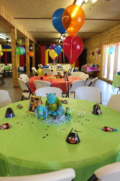 All Disney Characters Birthday Party, Disney Theme Party Boys, Boy Disney Theme Party, Disney Themed Birthday Party For Boys, Pixar Themed Birthday Party, Pixar Party Decorations, Pixar Theme Birthday Party, Pixar Decorations Ideas, Disney Pixar Birthday Party