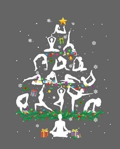 Christmas Yoga Pictures, Yoga Christmas Pictures, Christmas Yoga Poses, Pilates Christmas, Yoga Profile, Funny Yoga Pictures, People Doing Yoga, Yoga Meme, Hata Yoga