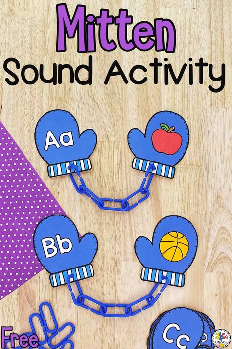 This Mitten Beginning Sounds Activity is a hands-on way for kids to practice identifying beginning sounds this winter. Block Activities, Winter Literacy Activities, January Kindergarten, Winter Classroom Activities, Letter Sound Activities, January Classroom, Literacy Activities Preschool, Alphabet Centers, January Activities