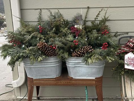 Christmas Trough Ideas, Galvanized Christmas Decor, Christmas Tin Buckets Decor, Christmas Tree In Bucket Wash Tubs, Christmas Galvanized Tub, Tin Bucket Christmas Decor, Christmas Metal Bucket Decor, Painted Galvanized Buckets, Christmas Centerpieces Metal Bucket