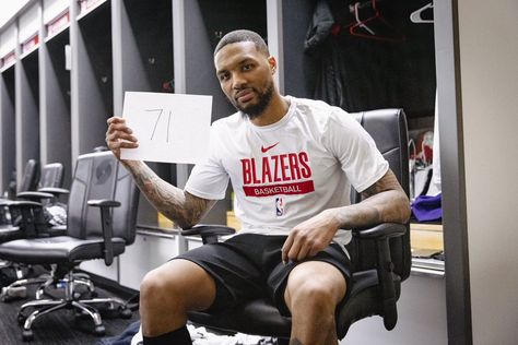 Dame Recreates Wilt Pic 🔥 | Bleacher Report Chauncey Billups, Damian Lillard, Portland Trail Blazers, Top Les, Portland Trailblazers, Trail Blazers, Football And Basketball, Bleachers, Great Team