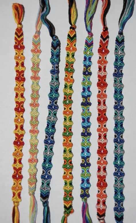 Thread Braslets, String Bracelet Patterns, Yarn Bracelets, Diy Leather Bracelet, Bracelets Etsy, Thread Bracelet, String Bracelets, Boho Wrap Bracelet, Friendship Bracelets Designs