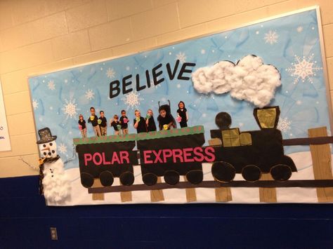 Christmas bulletin board idea Polar Express Bulletin Board, Polar Express Ideas, Christmas Bulletin Board Ideas, Polar Express Day, Polar Express Christmas Party, Polar Express Theme, Polar Express Christmas, Bulletin Boards Theme, Christmas Bulletin Boards