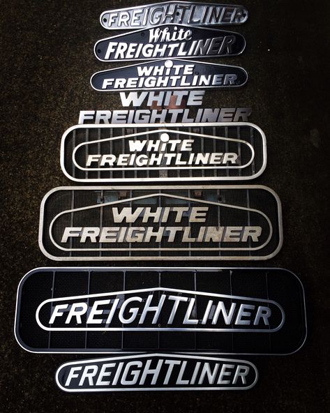 Part of my White Freightliner, Freightliner emblem collection. White Trucks, Truck Memes, Truck Pics, Old School Trucks, Truck Girl, Uncle Jack, Model Truck Kits, Freightliner Trucks, White Truck