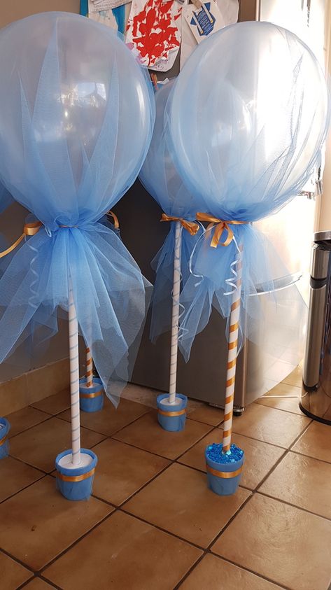 Baby Shower Centre Piece Ideas, Balloon Table Centerpieces Baby Shower, Centre Piece Ideas, Blue Baby Shower Decorations, Centre Piece, Table Centers, Blue Baby Shower, Baby Shower Centerpieces, Blue Baby