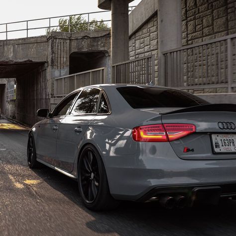 Audi S4 B8, Audi B8, Audi A4 B8, Audi S4, Car Mods, Audi Cars, Car Stuff, Audi A4, Whips