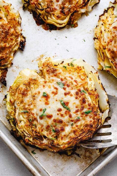 Cheesy Baked cabbage Steaks - #cabbage #steak #recipe #eatwell101 - Make these baked cheesy cabbage steaks for a vegetarian meal or a versatile side for any main course! - #recipe by #eatwell101® Cheesy Cabbage Steaks, Baked Cabbage Steaks, Cheesy Cabbage, Floral Aesthetics, Baked Cabbage, Cabbage Steaks, Vegetarian Meal, Main Course, Vegetarian Meals