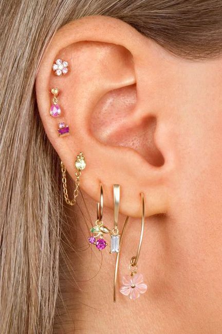 Ear Piercing Ideas Colorful, Ear Styling, Pretty Piercings, Ear Curation, Ear Peircings, Small Earrings Gold, Colorful Stud Earrings, Piercing Inspo, Cool Ear Piercings