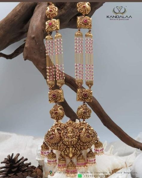 50+ Latest Pearl Haram Designs in Gold - [2024 Designs] • South India Jewels Kasu Bangles, Pearl Haram, Haram Designs, Wedding Jewelry Sets Bridal Jewellery, Temple Jewelry Necklace, Indian Wedding Jewelry Sets, Antique Necklaces Design, Gold Jewelry Outfits, Beads Collection