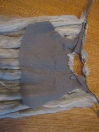 Gandalf Costume Diy, Diy Gandalf Costume, Gandalf Cosplay, Gandalf Costume, Diy Beard, Easy Diy Costumes, Gandalf The Grey, I Love Halloween, Diy Costumes Kids