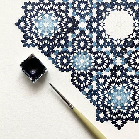 Islamic Art Pattern Geometry, Islamic Art Pattern Arabesque, Turkish Art Pattern, Islamic Geometry Pattern, Islamic Geometric Art, Islamic Patterns Geometric, Painting Islamic Art, Sacred Geometry Art Mandalas, Geometry Art Design