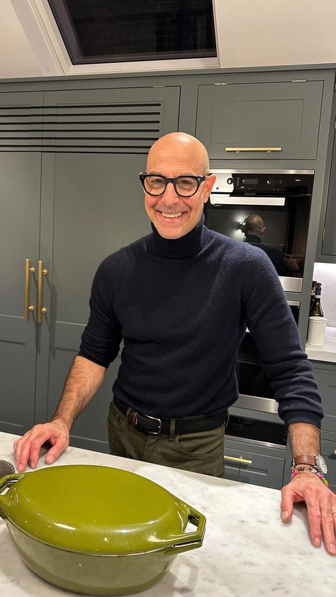 Instagram video by Stanley Tucci • Apr 20, 2020 at 1:04 PM Stanley Tucci Fashion, Men Glasses Aesthetic, Stanley Tucci Style, Wicked Stanley, Bald Fashion, Smash Board, Gq Mens Style, British Style Men, Stanley Tucci