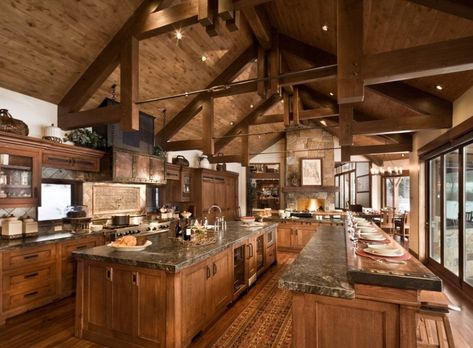 Kitchen Design Traditional, Log Cabin Kitchens, Rustic Italian Home, Log Home Interior, Kitchen Decoration Ideas, Kitchen Big, Rustic Ideas, Cabin Kitchen, Rustic Kitchen Island