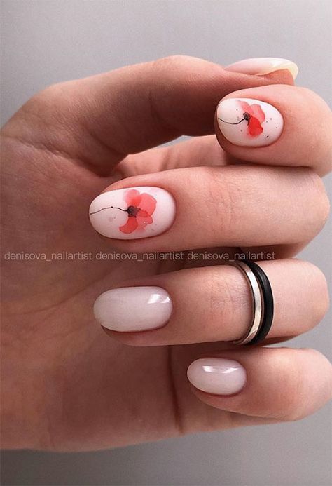 Gel Nail Pink Designs, Nail Art Poppy, Watercolor Nails Flower, Watercolor Nail Art Flowers, Nails Poppy Flower, Nails With Poppy Flower, Watercolor Floral Nails, Watercolor Flowers Nails, Poppy Flower Nail Art