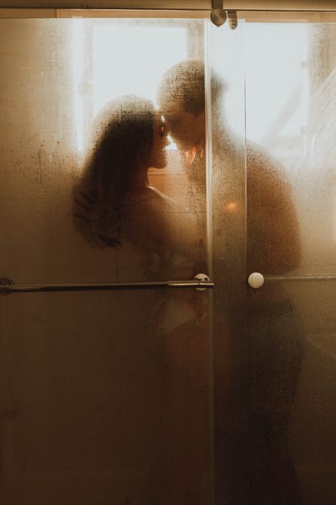 Lauren Turner, Shooting Couple, Cute Couples Kissing, Couple Shower, Relationship Goals Pictures, Foto Art, Cute Relationship Goals, Intj, Couples In Love