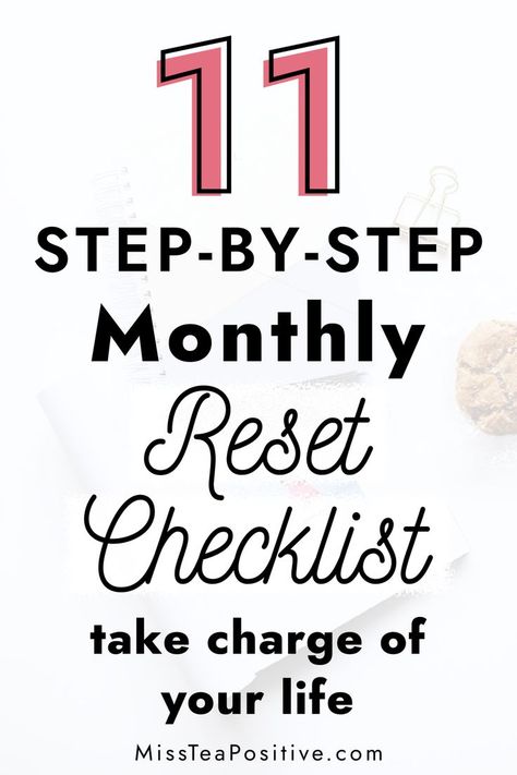 How to do a reset for your life? What to do in a new month? Here is a monthly reset checklist with self-reflection questions to ask yourself. Whether you want to do a reset of March, April, June, or November, this list includes monthly scheduling, routine ideas, journal prompts, goal setting tips, home cleaning, self-care, and more. Best Daily Routine, Reset Checklist, Daily Routine Ideas, Morning Routine List, Monthly Reset, Morning Routines List, Routine List, Best Self Quotes, Habits Of Successful Women