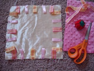 Taggie Blanket, Sewing For Babies, Diy Bebe, Sewing For Baby, Baby Sewing Projects, Quilt Baby, Baby Projects, Homemade Baby, Baby Gift Ideas