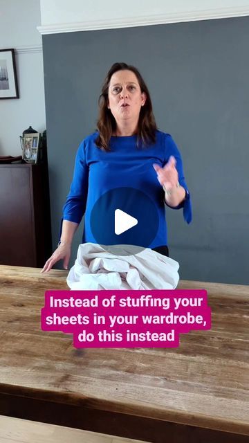 8,027 likes, 257 comments - declutterhub on April 9, 2024: "SAVE it ✨ This is by far the best way we've found to fold our fitted sheets and there's no better feeling than opening your cupboard w...". Folding Sheets To Save Space, How To Fold Sheets Sets, How To Fold A Duvet For Storage, How To Fold A Comforter For Storage, How To Fold A Fitted Sheet, Flat Sheet Folding Hack, Folding Duvet Cover For Storage, Folding Fitted Sheets With Pocket, Folding Clothes To Save Space