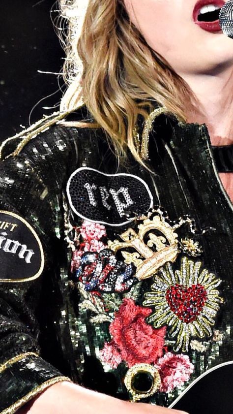 Taylor Swift Rep Tour Jacket, Reputation Jacket Diy, Reputation Jacket Taylor Swift, Taylor Swift Reputation Jacket, Rep Wallpapers, Rep Jacket, Reputation Jacket, Rep Tour, Eras Outfits