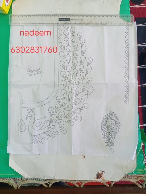 Peacock Outline, Lehenga Embroidery, Types Of Embroidery Stitches, Onam Outfits, Peacock Embroidery Designs, Aari Design, Flower Pattern Drawing, Outline Images, Hand Work Design