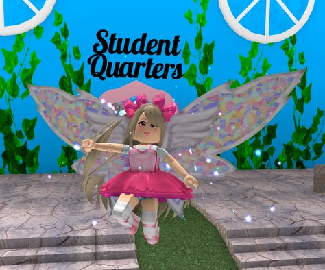 Old Royale High 2018, Enchantix High Royale High, Old Royale High, Roblox Nostalgia, Nostalgic Things, 2010s Nostalgia, Aesthetic Roblox Royale High Outfits, Royale High, Light Teal