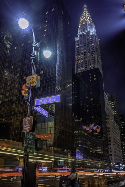 Voyage New York, Tall Buildings, Nyc Aesthetic, 42nd Street, Manhattan Nyc, Ellis Island, Chrysler Building, Nyc Life, New York Life