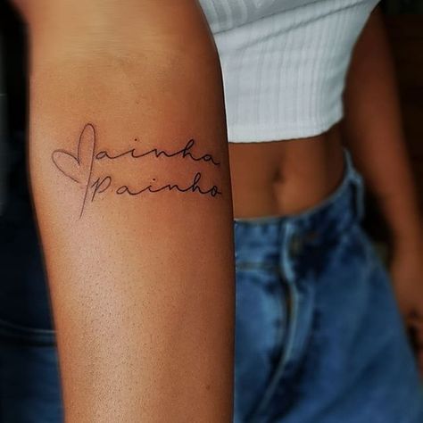 Classy Mom Tattoos, Aesthetic Name Tattoos, Name Tattoo For Daughter, Name Tattoo Aesthetic, Tattoos For Daughters Name, Fine Line Kids Name Tattoo, First And Middle Name Tattoo, Fine Line Tattoo Kids Names, Tattoo Of Names