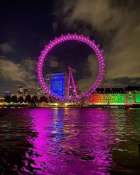 The London Eye on the South Bank. #TheLondonEye #SouthBank #Thames #London Southbank London, The London Eye, South Bank, London Eye, The London, The South, Places Ive Been, Opera House, Sydney Opera House