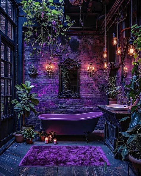 Moody Bathroom Design, Dark Bathroom Decor, Victorian Bathroom Ideas, Bathroom Ideas Victorian, Moody Bathroom Ideas, Gothic Bathroom Ideas, Witchy Bathroom, Goth Bathroom, Bathroom Victorian