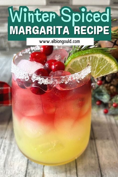 Discover the perfect winter spiced margarita recipe that blends seasonal flavors with a refreshing twist. This cozy drink combines tequila, winter spices, and fresh citrus to create a festive cocktail. Enjoy this easy-to-make margarita at holiday parties or cozy evenings by the fire. Tequila Drinks Easy, Holiday Margaritas, Summer Potluck Recipes, Cocktail Recipes Tequila, Winter Cocktails Recipes, Summer Potluck, Prosecco Cocktails, Cozy Drinks, Tequila Drinks