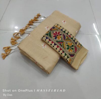 Beautiful Khadi Cotton Sarees | siri designers Siri Designers, Cotton Sarees Handloom, Fondant Flower Tutorial, Khadi Cotton Saree, Khadi Saree, Draping Fashion, Cotton Sarees, Fresh Design, Flower Tutorial