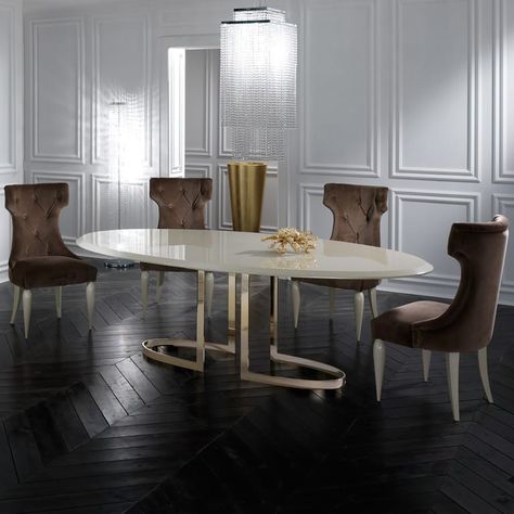 italian designer lacquered gold oval dining table Narrow Dining Room Table, Narrow Dining Room, Narrow Dining Tables, Dining Room Table Sets, Mesa Oval, Dinning Tables, Luxury Dining Tables, Dining Table Gold, Dining Table Rustic