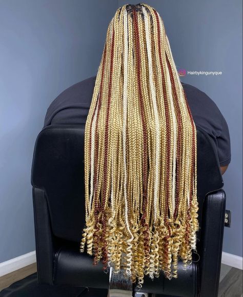 Knotless With Curly Ends, Brown Knotless, Blonde Knotless, Colorful Braids, December Hair, Summer Braids, Braiding Styles, Hair Business, African Hair Braiding Styles