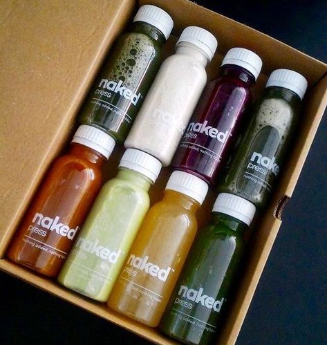 Snap Kitchen, Juice Bar Design, Smoothie Shop, Food Business Ideas, Juice Branding, Drinks Packaging Design, Juice Packaging, Bottle Design Packaging, Smoothie Bar