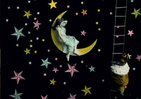 Beyond Black and White: 'Fantasia of Color in Early Cinema' - The Atlantic Georges Melies, Cinema Painting, Moving Color, George Melies, Women Artists, Moon Illustration, Color Film, Film History, Film Prints