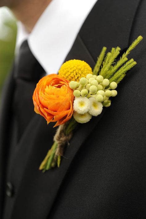 Texas Wedding Ideas, Ranunculus Boutonniere, Orange Ranunculus, White Boutonniere, Billy Balls, Jewel Tone Wedding, Corsage And Boutonniere, Groom And Groomsmen Attire, Groom Boutonniere