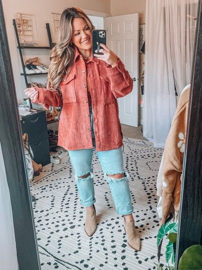 Fall Outfits 2022 Trends Midsize, Corduroy Shacket Outfit Women, Size 16 Fall Fashion For Women, Cute Outfits Size 14-16, Plus Shacket Outfit Women, Plus Casual Winter Outfits, 2023 Fall Fashion Plus Size, Outfits Size 14/16, Mid Size Country Outfits