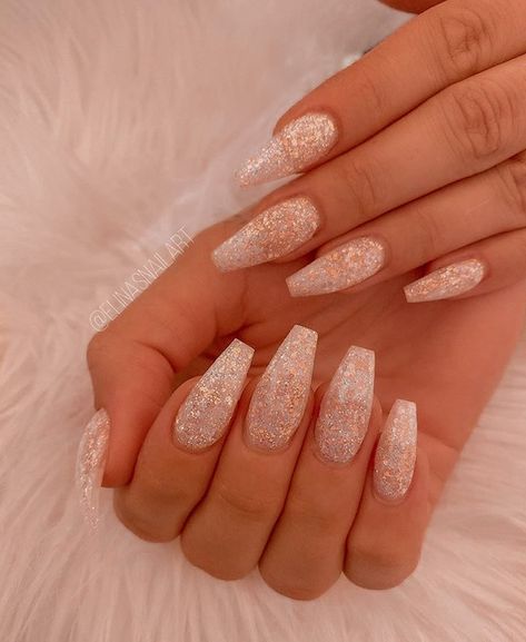 Newyear Nails New Years Eve, New Year's Eve Nails Acrylic, Silvester Nails New Years, New Years Nail Designs Glitter, New Years Eve Nails Ideas Sparkle, News Years Nails, New Yrs Nails, Party Nails New Years Eve, Nails Black And Silver