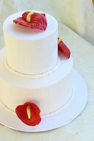 Sugar anthuriums and buttercream wedding cake Cafe Cakes, Fiji Wedding, Destination Bride, Buttercream Wedding Cake, Sweet Bakery, Bakery Cafe, Vanilla Cake, Wedding Cake, Butter Cream