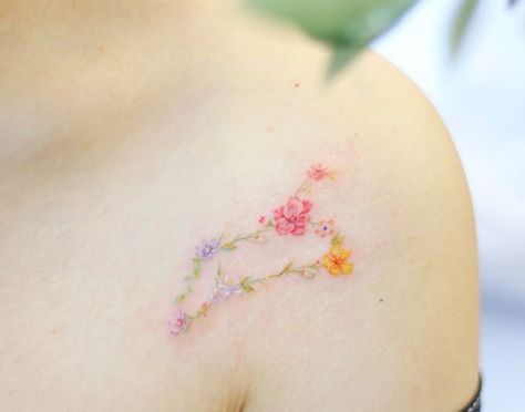 Leo Floral Constellation Tattoo | Tattoo Ideas and Inspiration Rose Constellation Tattoo, 7 Sisters Constellation Tattoo, Feminine Leo Tattoos, Cute Leo Tattoo Ideas, Leo Wrist Tattoo, Floral Constellation Tattoo, Leo Constellation Tattoo, Virgo Tattoo Designs, Virgo Constellation Tattoo