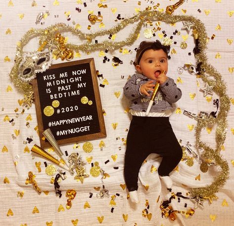 New Years Baby Milestone Picture, January Baby Monthly Photo Ideas, New Year Monthly Baby Picture, January Milestone Picture Ideas, New Years Milestone Picture, New Year Milestone Baby Picture, January Baby Photoshoot, January Baby Monthly Picture, New Years Baby Pictures