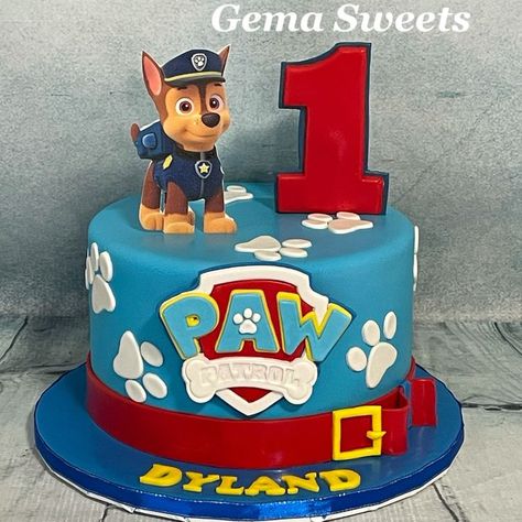 Paw Patrol Cake 2nd Birthday, Small Paw Patrol Cake, Chase Paw Patrol Birthday, Birthday Cake Paw Patrol, Paw Patrol Chase Cake, Paw Patrol Party Cake, Paw Patrol Birthday Cake Boys, Pastel Paw Patrol, Cake Paw Patrol